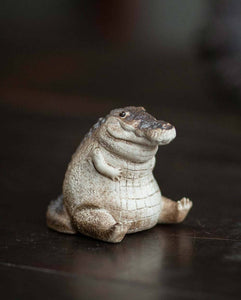 Gohobi Handmade Ceramic YiXing Clay Crocodile Ornament Tea pet
