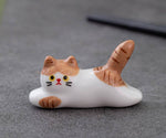 Load image into Gallery viewer, Gohobi Ceramic Lying Cat Chopstick Rest - Brown/White
