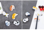 Laden Sie das Bild in den Galerie-Viewer, Gohobi Ceramic Lucky Cat Chopstick Rest: Orange
