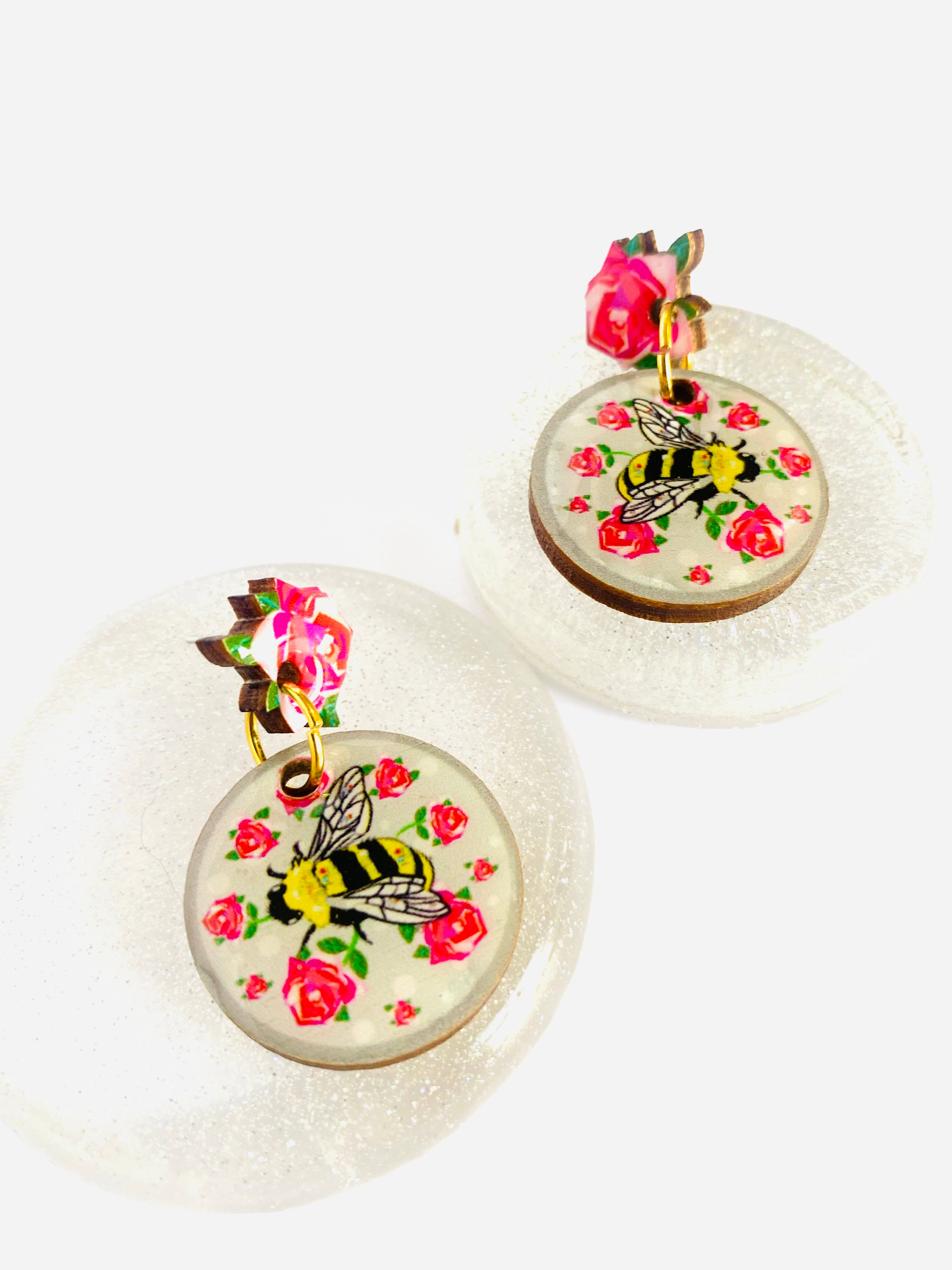 Pretty Shabby Chic Bee Rose Retro Dangle Earrings