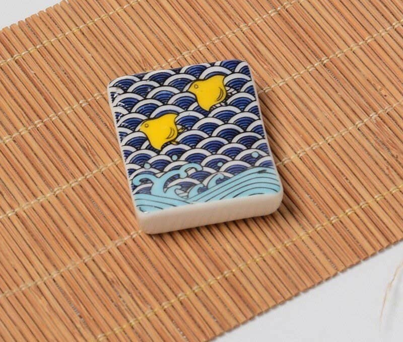 Japanese Chopstick rest: Yellow Fish