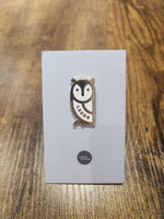 Load image into Gallery viewer, Leeds Owl enamel pin badge
