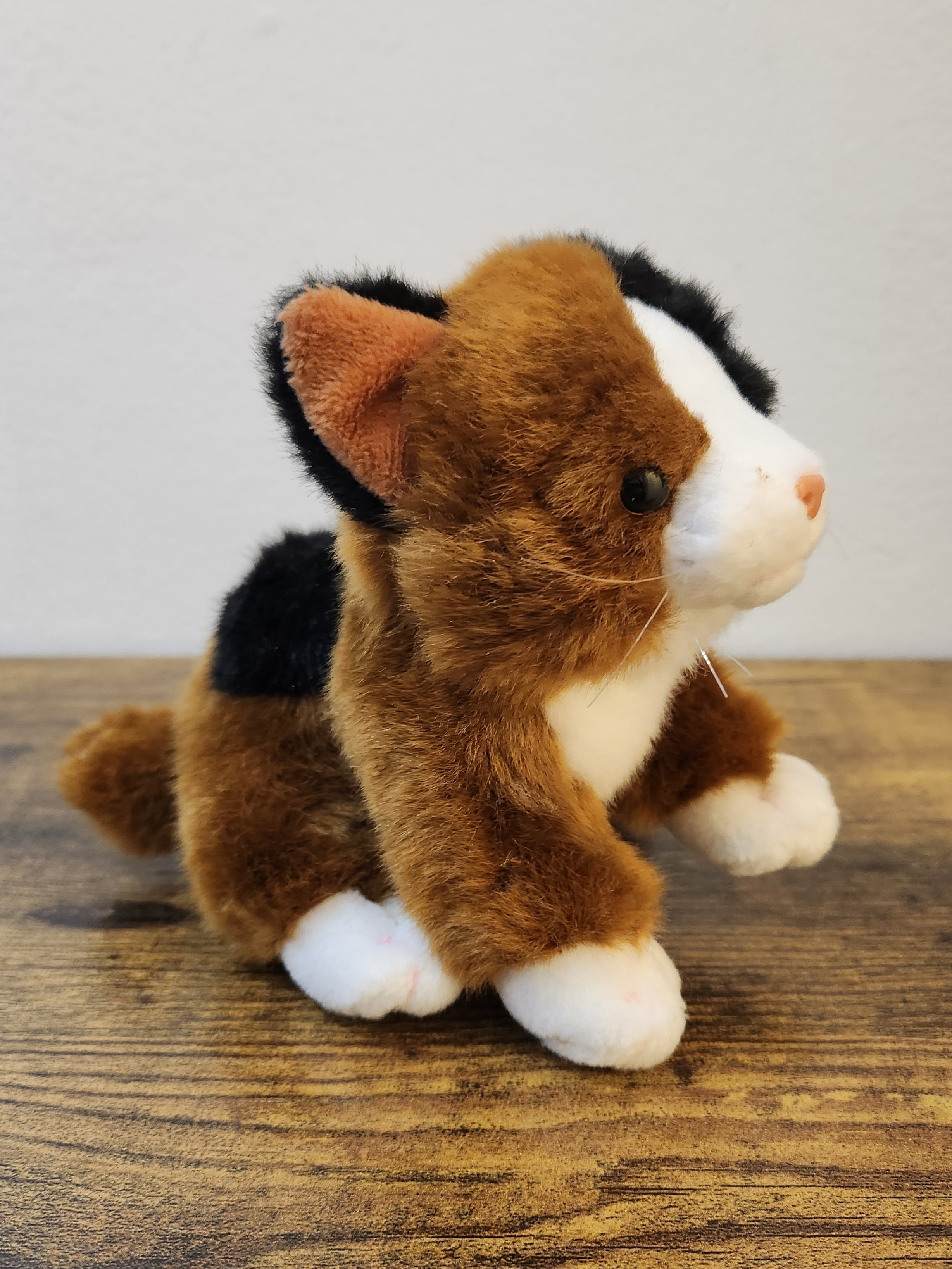 Small Kitten/Cat Plushie