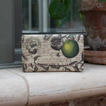 Load image into Gallery viewer, Kew Gardens Lemongrass and Lime Soap
