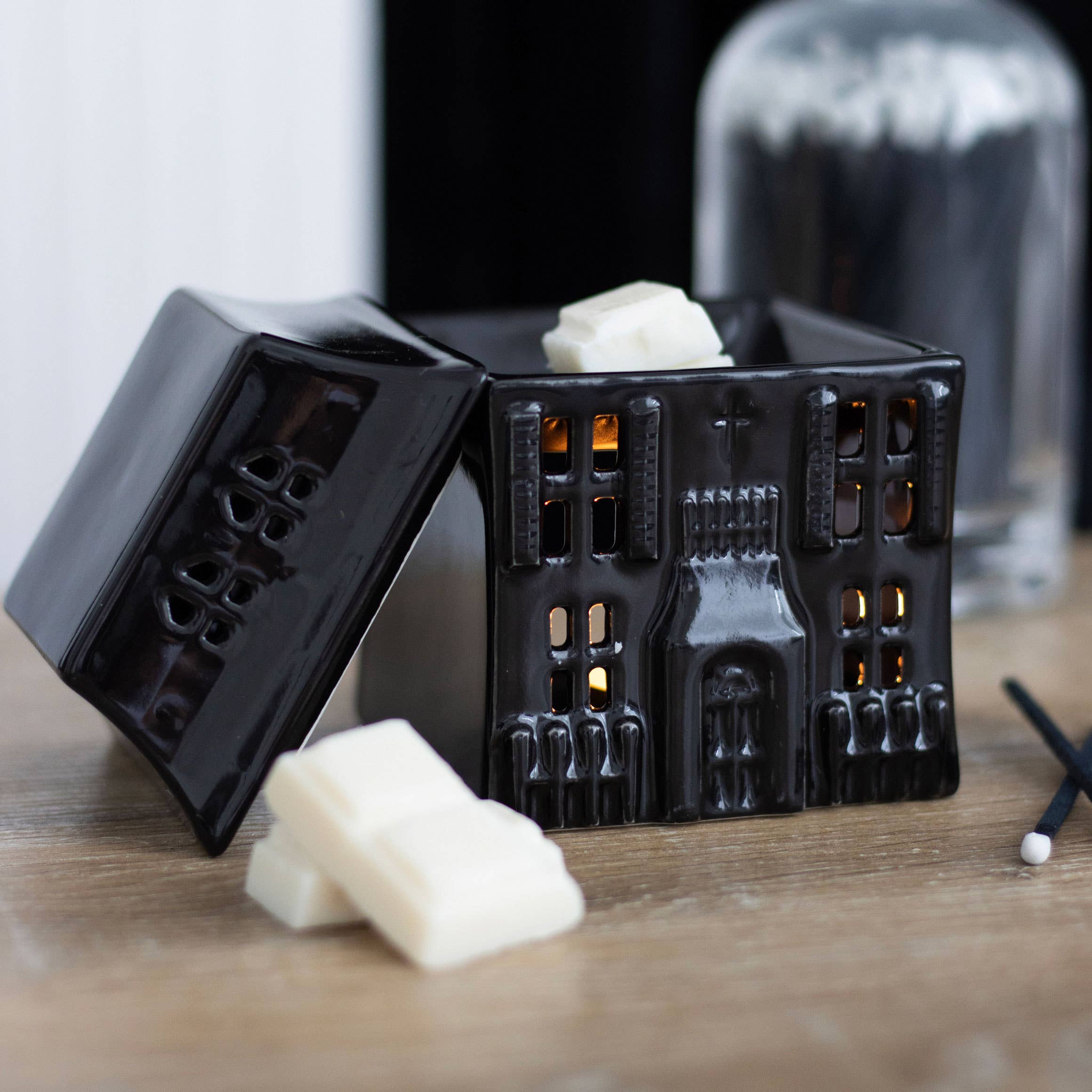 Gothic Black Haunted House Halloween Oil Burner