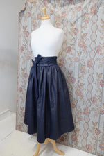 Carica l&#39;immagine nel visualizzatore di Gallery, KIRAKIRA Cotton Pleat Skirt
