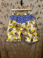 Carica l'immagine nel visualizzatore di Gallery, MIKOSHI Cotton Shorts
