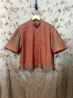 Carica l'immagine nel visualizzatore di Gallery, SHIKIRI Cropped Cotton Shirt
