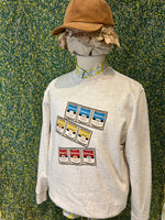 Laden Sie das Bild in den Galerie-Viewer, NEKOKAN Cat Patch Sweatshirt
