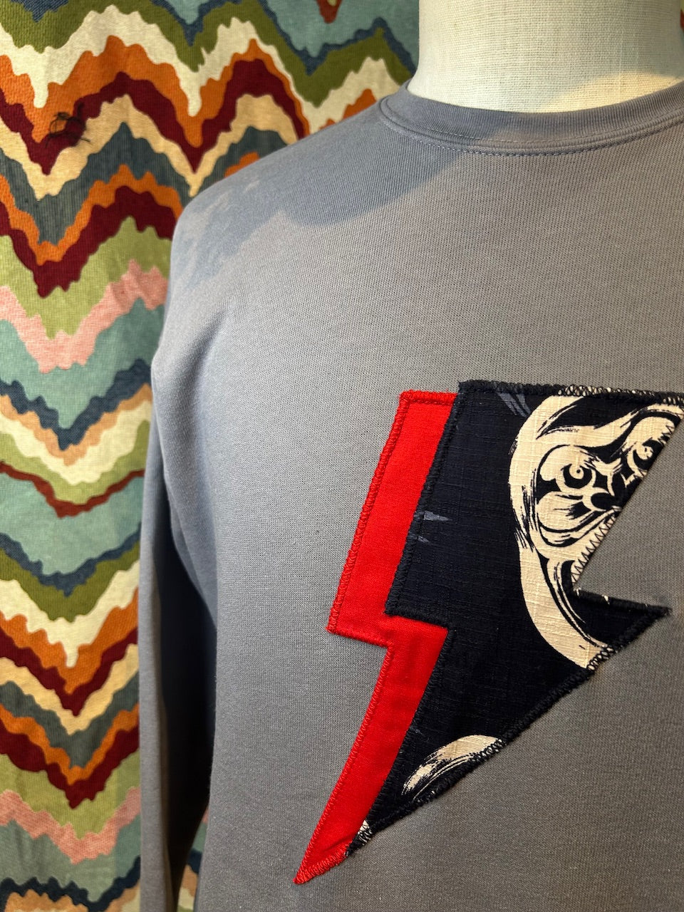 RAIJIN Bolt Patch Off-shoulder Fleece / Made to order