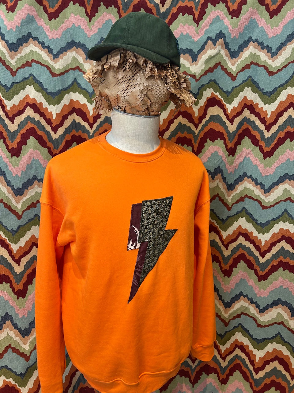 FUUJIN Bolt Patch Off-shoulder Fleece / Made to order