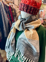 Load image into Gallery viewer, Colourful striped zigzag winter scarf: Black Grey
