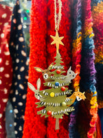 画像をギャラリービューアに読み込む, Xmas Peek-A-Boo by Shoeless Joe
