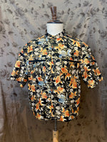 Laden Sie das Bild in den Galerie-Viewer, HOJO Cropped Cotton Shirt
