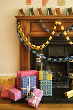 Laden Sie das Bild in den Galerie-Viewer, Blue and Yellow Paper Chain Kit
