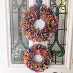 Carica l'immagine nel visualizzatore di Gallery, Luxury Handmade Upcycled Sari Eco Wreath Small
