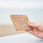 Laden Sie das Bild in den Galerie-Viewer, Natural Cork Credit Card Holder: Multi-Colored
