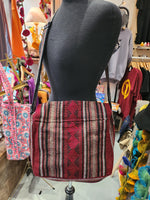 Load image into Gallery viewer, Vistoso Satchel - Red
