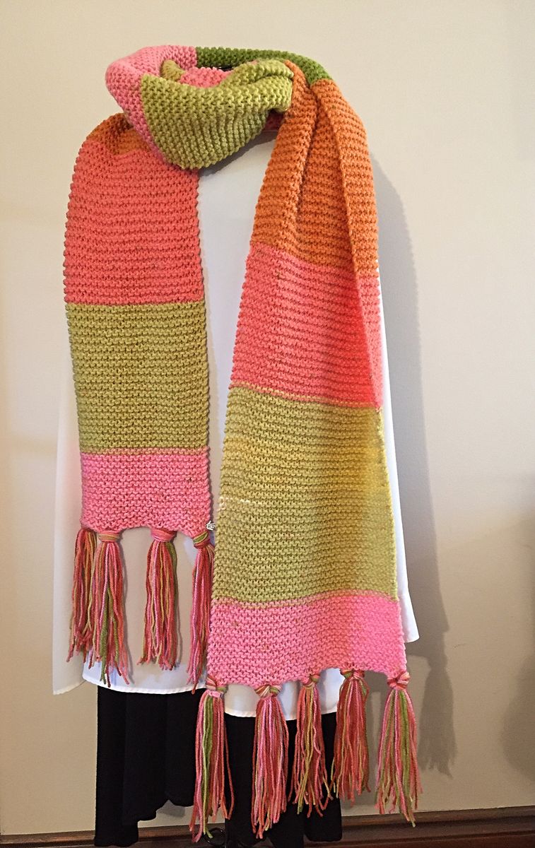 WHO LOVES YOU LONG "DR WHO" TYPE SCARF