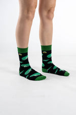Load image into Gallery viewer, Frog socks UK 3-7 (EU 36-40) by Hedgy socks
