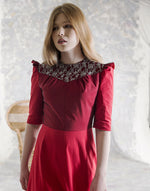 Carica l&#39;immagine nel visualizzatore di Gallery, APRIL LACE RED DRESS
